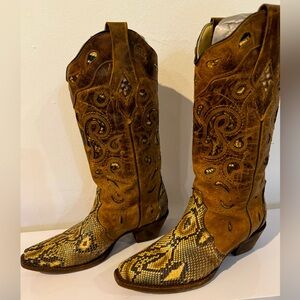 Corral Snakeskin Leather Cowboy Boots in Excellent Condition